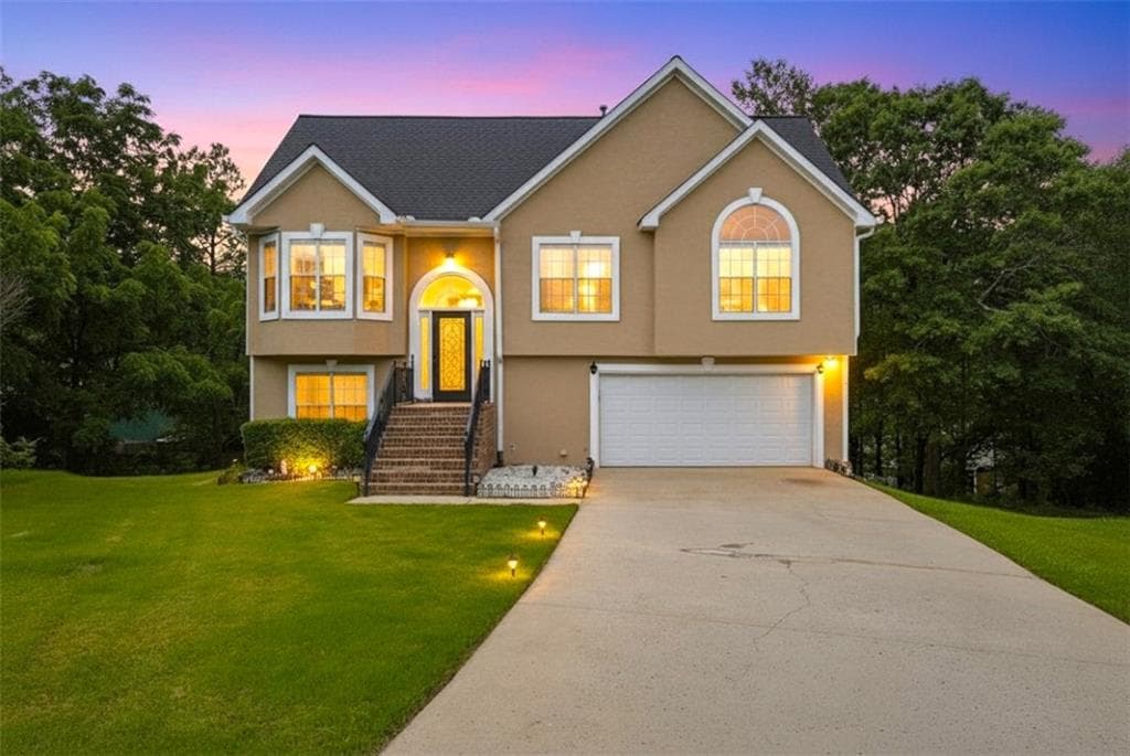 5 bedroom, 3 bathroom, 2,580 sq ft single family residence sold at 7475 Danielle Court, Jonesboro, GA 30236
