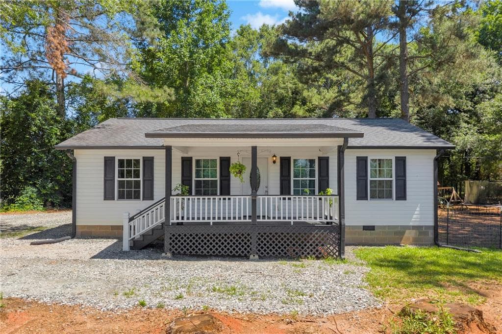 640 Gumlog Road, Martin, GA 30557 — most recent listing photo