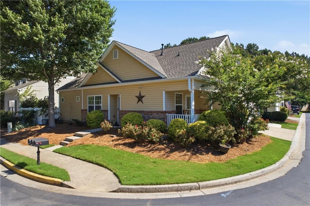 298 Hiawassee Drive, Woodstock, GA 30188 — most recent listing photo