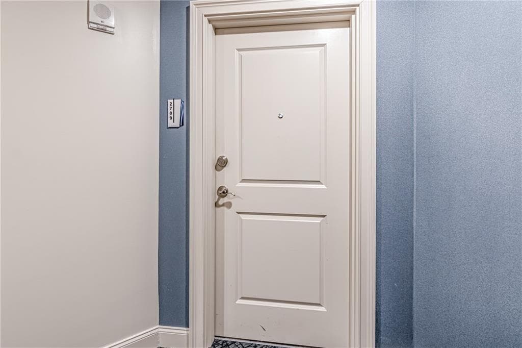 2 bedroom, 3 bathroom, 1,536 sq ft condominium for sale at 270 17th Street NW Unit#2709, Atlanta, GA 30363 — photo 2