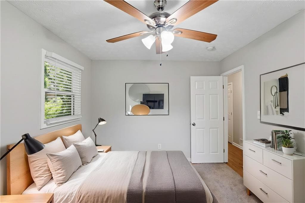 5 bedroom, 2 bathroom, 1,040 sq ft single family residence for sale at 3798 Bakers Ferry Road, Atlanta, GA 30331 — photo 6