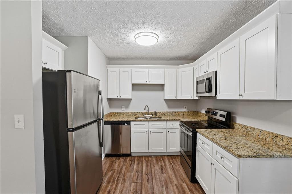 5 bedroom, 2 bathroom, 1,040 sq ft single family residence for sale at 3798 Bakers Ferry Road, Atlanta, GA 30331 — photo 10