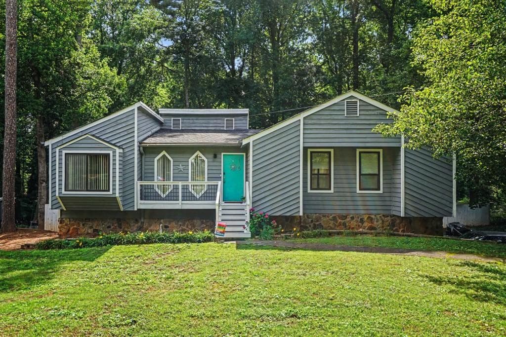 135 Chaney Court, Lawrenceville, GA 30044 — most recent listing photo