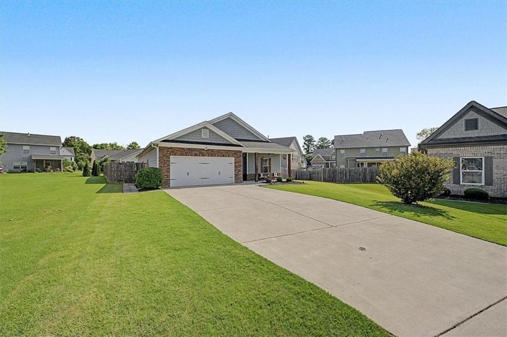 4 bedroom, 2 bathroom, 2,062 sq ft single family residence for sale at 13 Woodland Cove, Cartersville, GA 30121 — photo 3