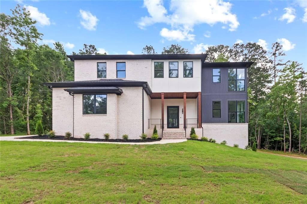 7066 Bells Way, Fairburn, GA 30213 — most recent listing photo