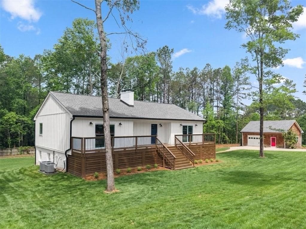 3 bedroom, 3 bathroom, 4,047 sq ft single family residence for sale at 6575 Riley Road, Cumming, GA 30028 — photo 3