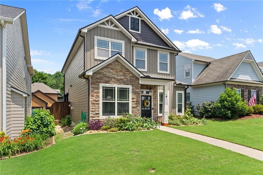 3 bedroom, 3 bathroom, 1,714 sq ft single family residence for sale at 607 Sunflower Drive, Canton, GA 30114 — photo 2