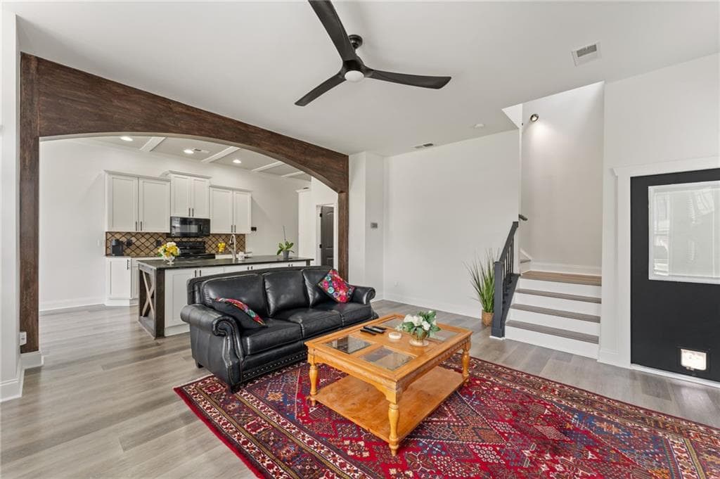 3 bedroom, 3 bathroom, 1,714 sq ft single family residence for sale at 607 Sunflower Drive, Canton, GA 30114 — photo 8