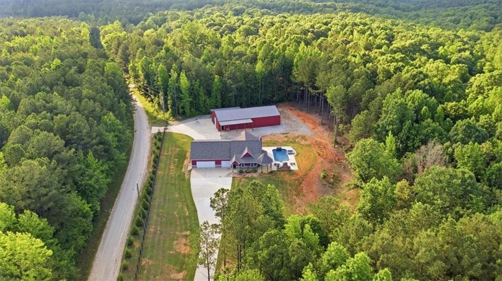 4 bedroom, 2 bathroom, 1,691 sq ft single family residence for sale at 1950 E Church Road, Buchanan, GA 30113 — photo 4
