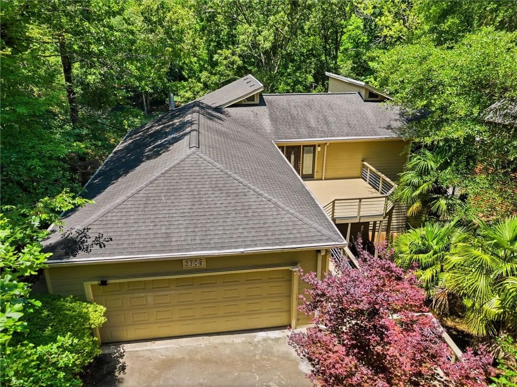 3985 Loch Highland Pass, Roswell, GA 30075 — most recent listing photo