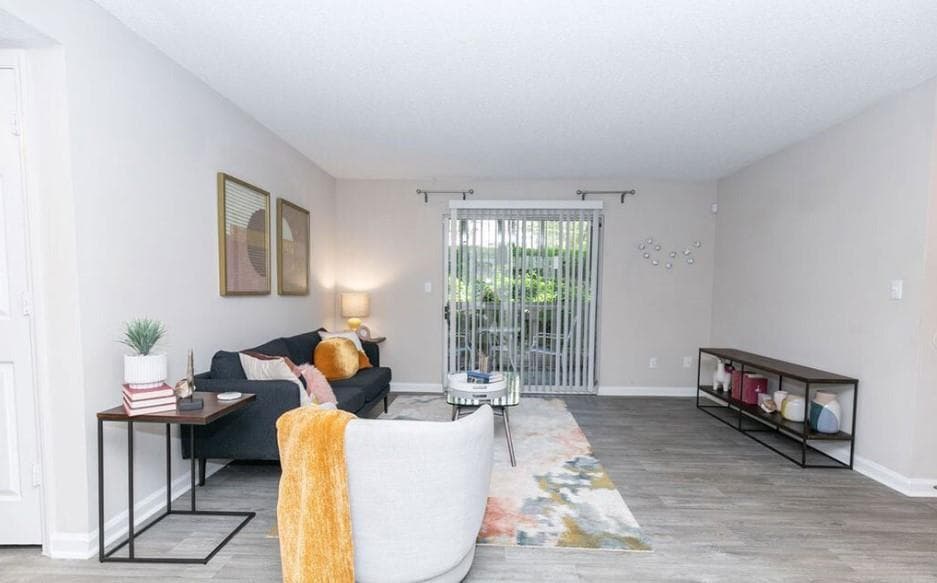 1 bedroom, 1 bathroom, 750 sq ft apartment for rent at 300 Deering Road 2308, Atlanta, GA 30309 for $1,203 a month — photo 2
