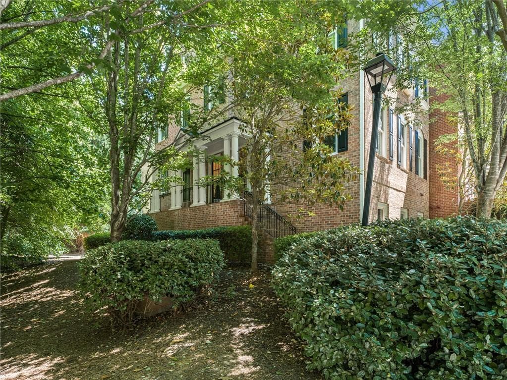 1207 New Haven Court, Roswell, GA 30075 — most recent listing photo
