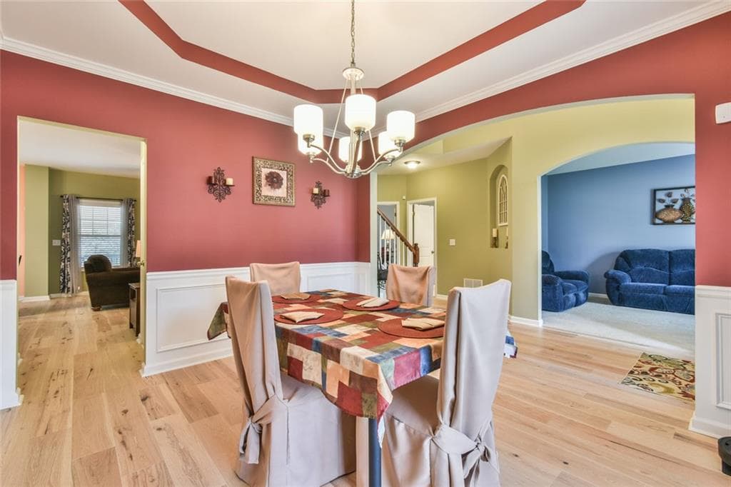 5 bedroom, 3 bathroom, 4,382 sq ft single family residence under contract at 1535 Starlight Drive, Cumming, GA 30040 — photo 8