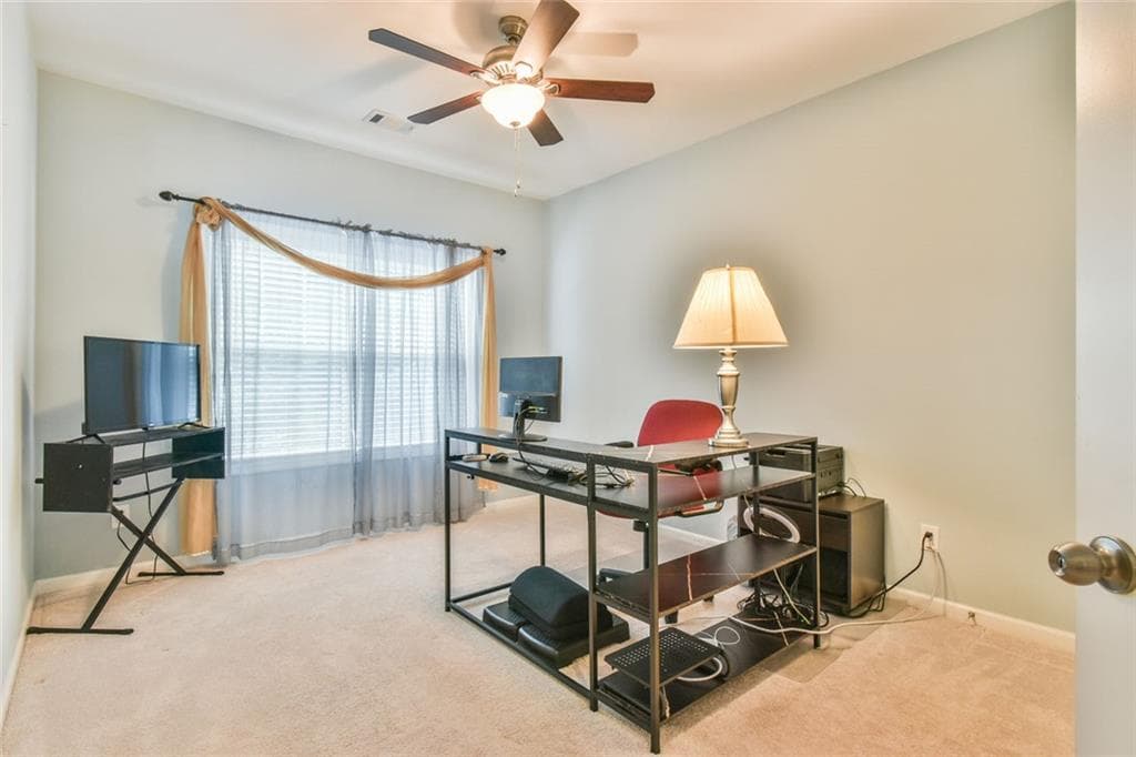 5 bedroom, 3 bathroom, 4,382 sq ft single family residence under contract at 1535 Starlight Drive, Cumming, GA 30040 — photo 9