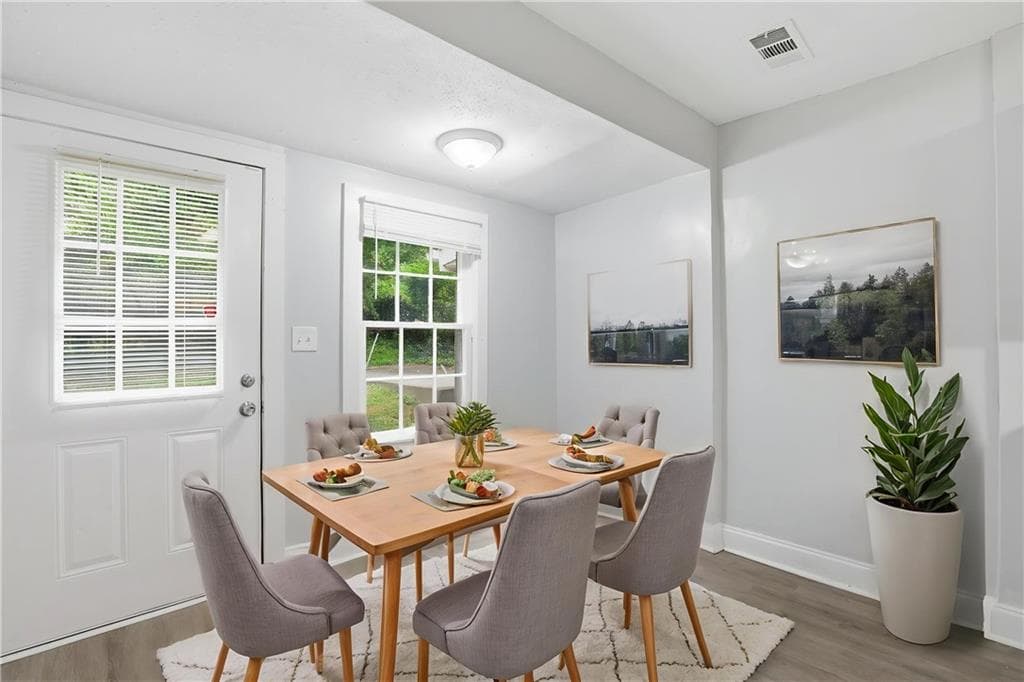 3 bedroom, 2 bathroom, 1,150 sq ft single family residence for sale at 22 Stillman Street, Atlanta, GA 30315 — photo 3