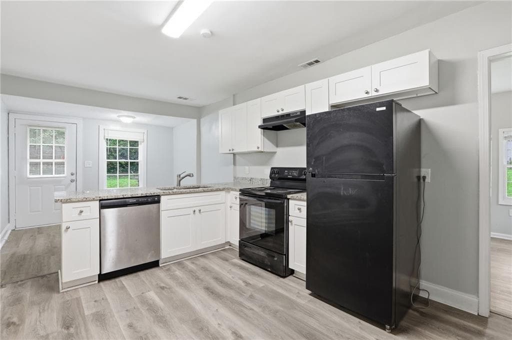 3 bedroom, 2 bathroom, 1,150 sq ft single family residence for sale at 22 Stillman Street, Atlanta, GA 30315 — photo 9