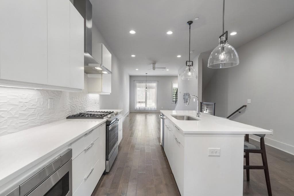 3 bedroom, 4 bathroom, 1,751 sq ft townhouse for sale at 133 City View Court, Atlanta, GA 30308 — photo 5