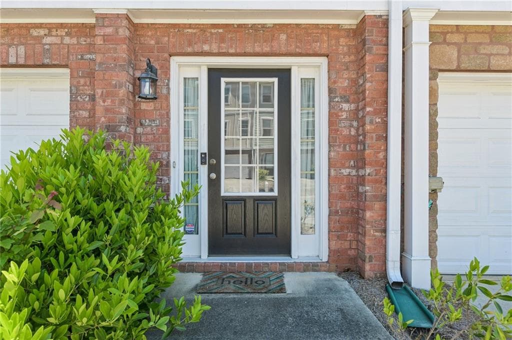 4 bedroom, 4 bathroom, 2,069 sq ft townhouse under contract at 6383 Redan Square, Lithonia, GA 30058 — photo 3