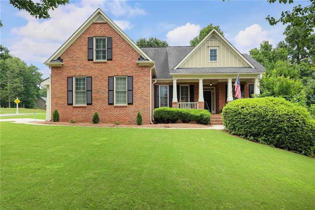 5 bedroom, 4 bathroom, 4,324 sq ft single family residence for sale at 6910 Hampton Creek Drive, Cumming, GA 30041