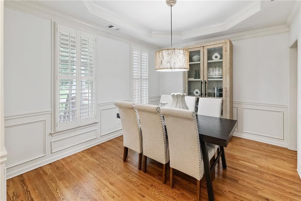 5 bedroom, 4 bathroom, 4,324 sq ft single family residence for sale at 6910 Hampton Creek Drive, Cumming, GA 30041 — photo 10
