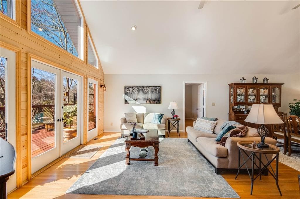 4 bedroom, 3 bathroom, 3,114 sq ft single family residence for sale at 555 Rainbow Lake Drive, Dawsonville, GA 30534 — photo 5