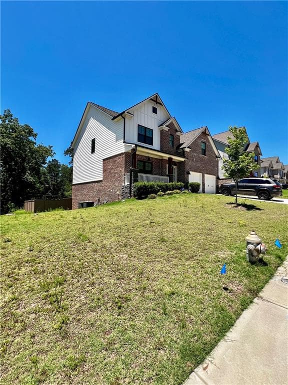 4 bedroom, 4 bathroom, 3,515 sq ft single family residence for sale at 3657 Thornhill Court, Douglasville, GA 30135 — photo 2