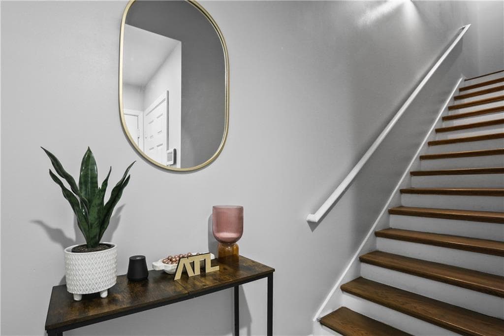 2 bedroom, 3 bathroom, 1,606 sq ft townhouse for sale at 1112 Park Row S, Atlanta, GA 30312 — photo 5