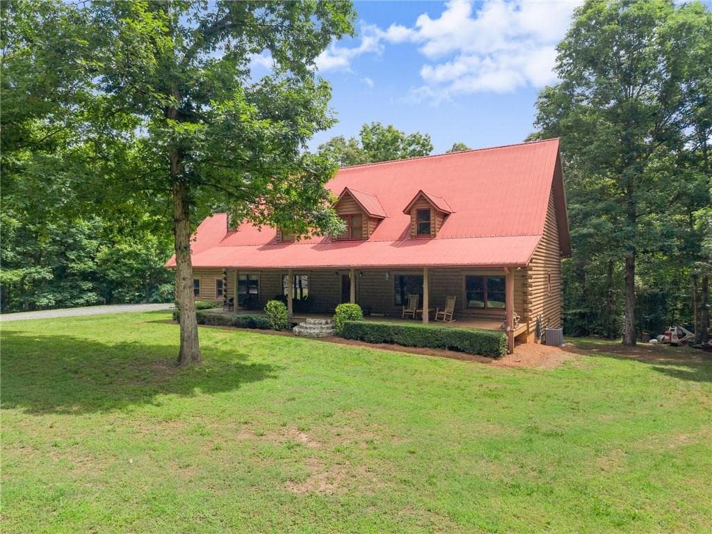 3 bedroom, 3 bathroom, 2,160 sq ft single family residence for sale at 6776 H Abercrombie Road, Murrayville, GA 30564 — photo 6