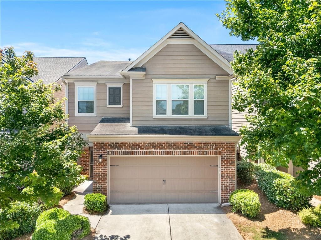 4950 Breezewood Circle, Alpharetta, GA 30004 — most recent listing photo