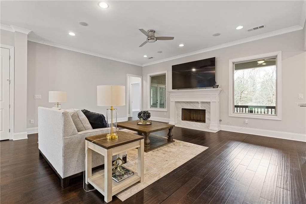5 bedroom, 5 bathroom, 6,165 sq ft single family residence for sale at 1560 Tapestry Ridge, Lawrenceville, GA 30045 — photo 8