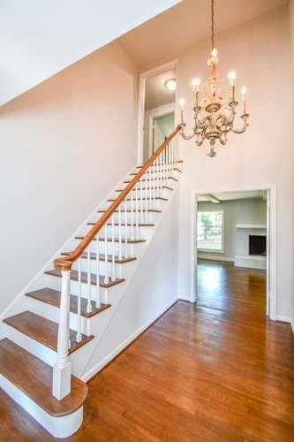 4 bedroom, 4 bathroom, 4,148 sq ft single family residence under contract at 3216 Golf Club Drive, Gainesville, GA 30506 — photo 4