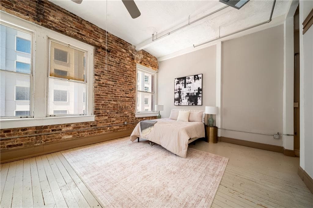 1 bedroom, 1 bathroom, 1,170 sq ft condominium under contract at 215 Mitchell Street 18, Atlanta, GA 30303 — photo 5