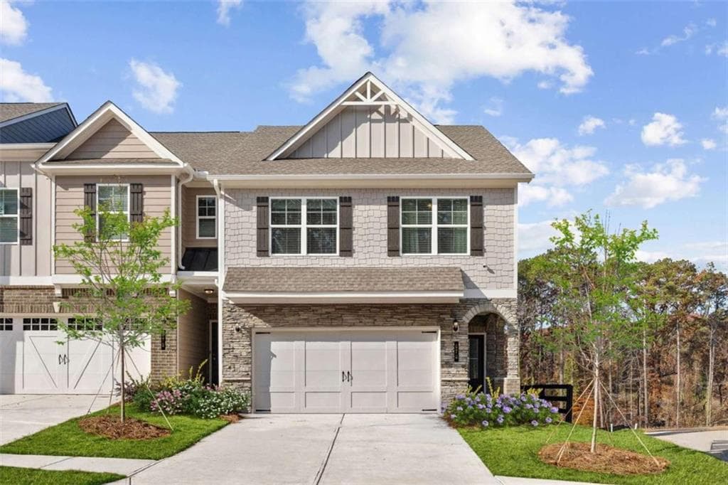 3 bedroom, 3 bathroom, 1,993 sq ft townhouse under contract at 3550 Birdstone Drive, Decatur, GA 30032