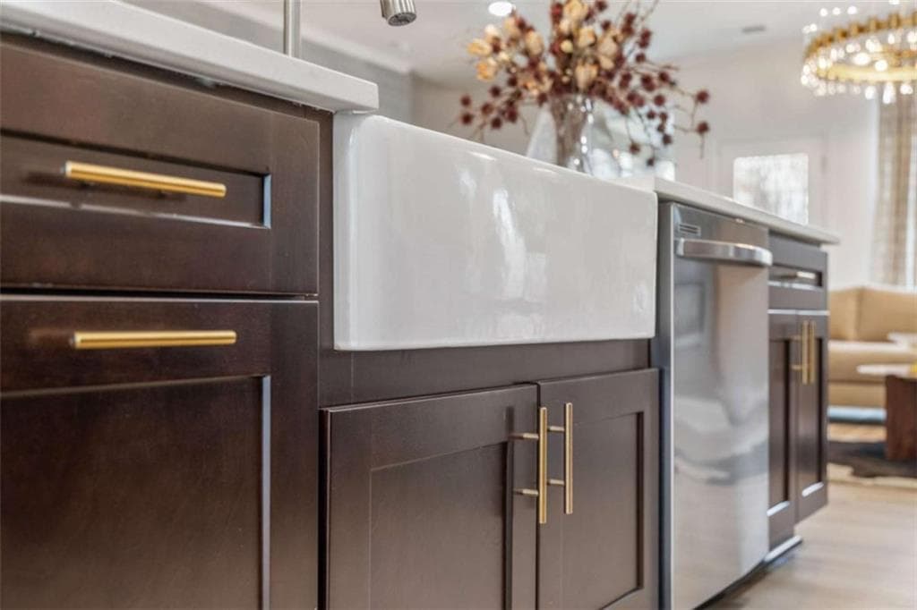 3 bedroom, 3 bathroom, 1,993 sq ft townhouse under contract at 3550 Birdstone Drive, Decatur, GA 30032 — photo 5