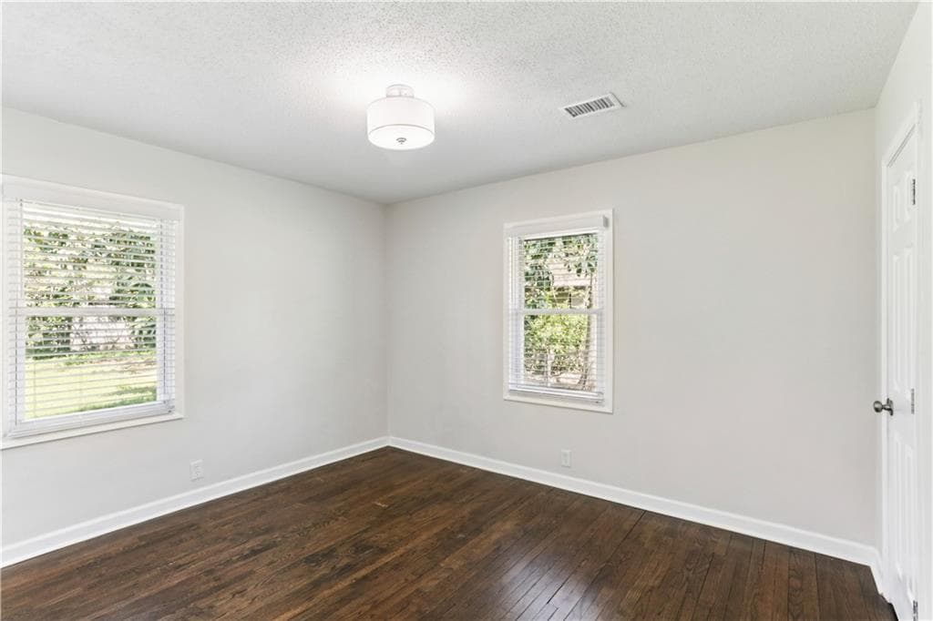 3 bedroom, 2 bathroom, 1,134 sq ft single family residence under contract at 1767 Lynn Lane, Decatur, GA 30032 — photo 10