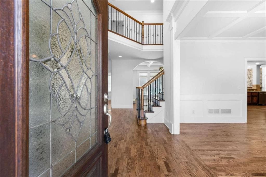 5 bedroom, 4 bathroom, 6,068 sq ft single family residence for rent at 1475 Boomer Circle, Suwanee, GA 30024 for $4,750 a month — photo 8