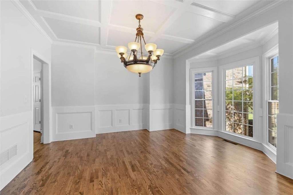 5 bedroom, 4 bathroom, 6,068 sq ft single family residence for rent at 1475 Boomer Circle, Suwanee, GA 30024 for $4,750 a month — photo 9