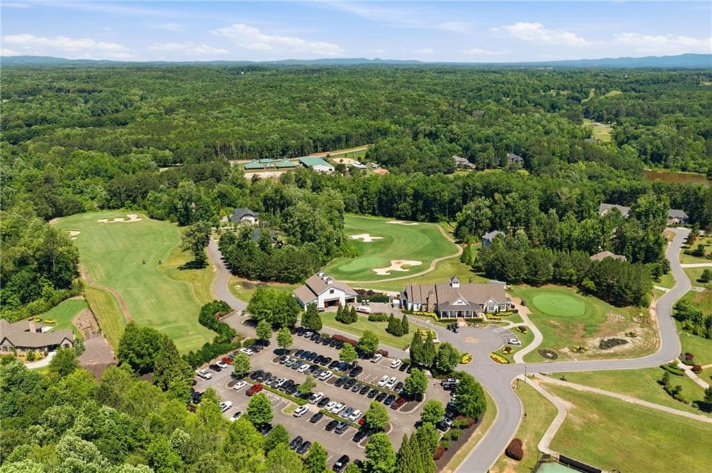 single family residence under contract at 234 Traditions Drive, Alpharetta, GA 30004 — photo 10