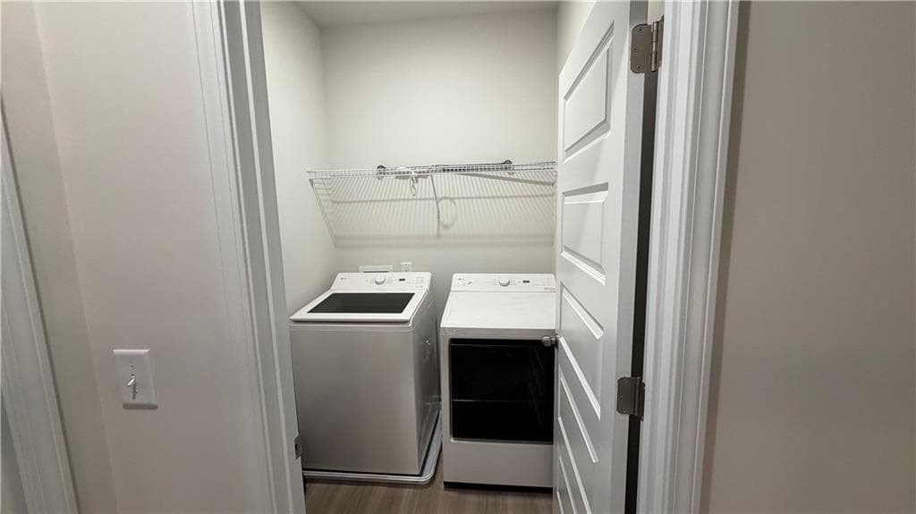 3 bedroom, 3 bathroom, 1,976 sq ft townhouse for rent at 3587 Fairhaven Drive, Powder Springs, GA 30127 for $2,500 a month — photo 8