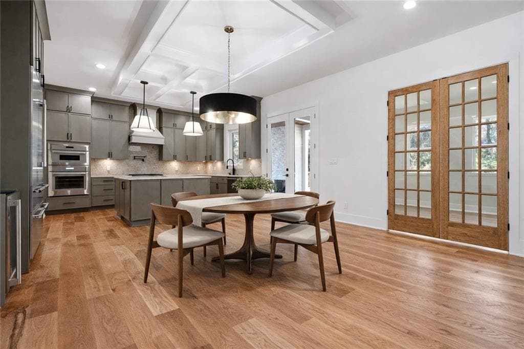 7 bedroom, 9 bathroom, 6,488 sq ft single family residence for sale at 1696 Dunwoody Place, Atlanta, GA 30324 — photo 6