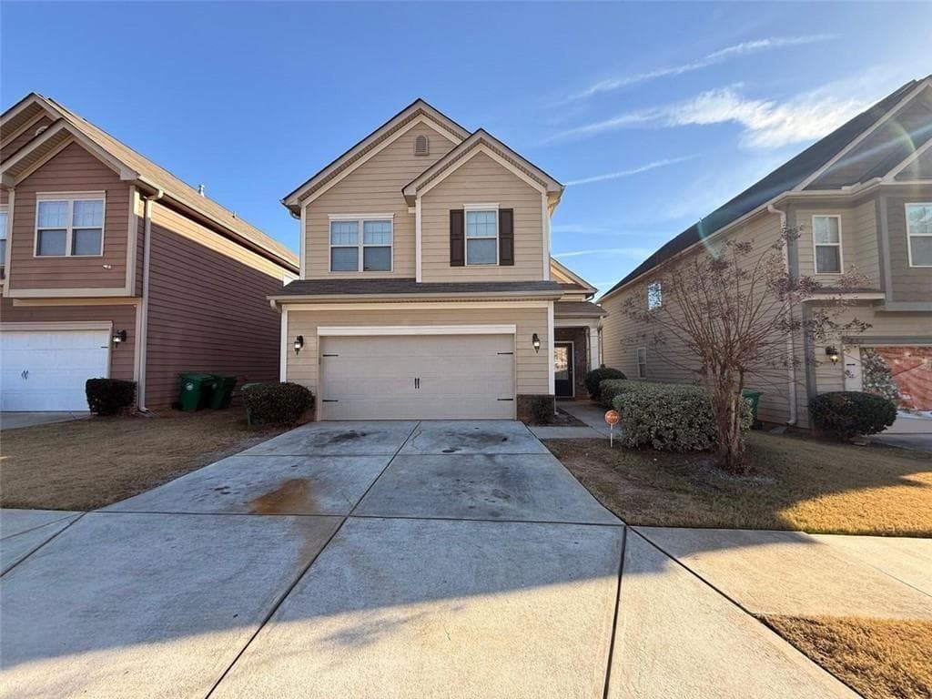 3 bedroom, 3 bathroom, 2,163 sq ft single family residence for sale at 2450 Oakleaf Circle, Lithonia, GA 30058 — photo 2