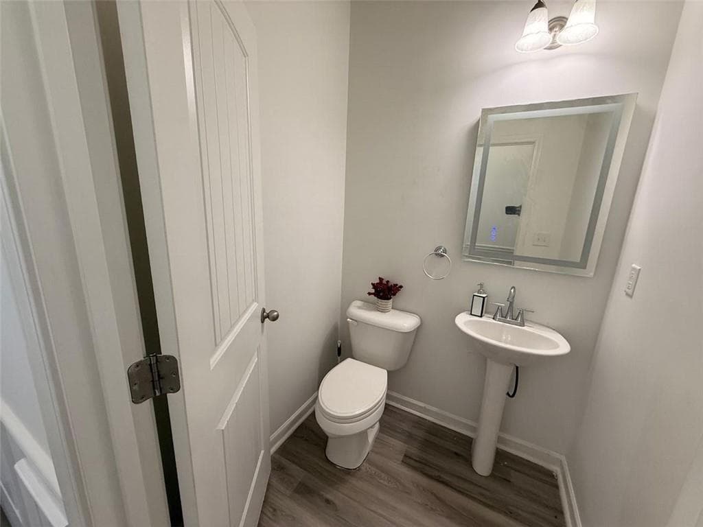 3 bedroom, 3 bathroom, 2,163 sq ft single family residence for sale at 2450 Oakleaf Circle, Lithonia, GA 30058 — photo 6