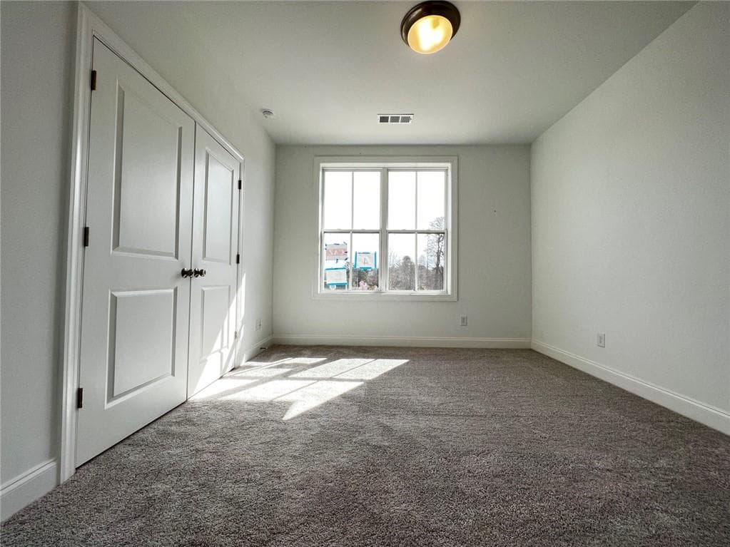 3 bedroom, 4 bathroom, 2,058 sq ft townhouse for rent at 235 Sims Park Place, Suwanee, GA 30024 for $2,900 a month — photo 4
