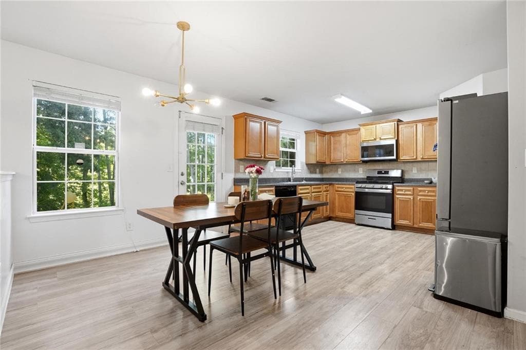 4 bedroom, 3 bathroom, 2,760 sq ft single family residence for sale at 209 Randy Way, Dallas, GA 30132 — photo 2