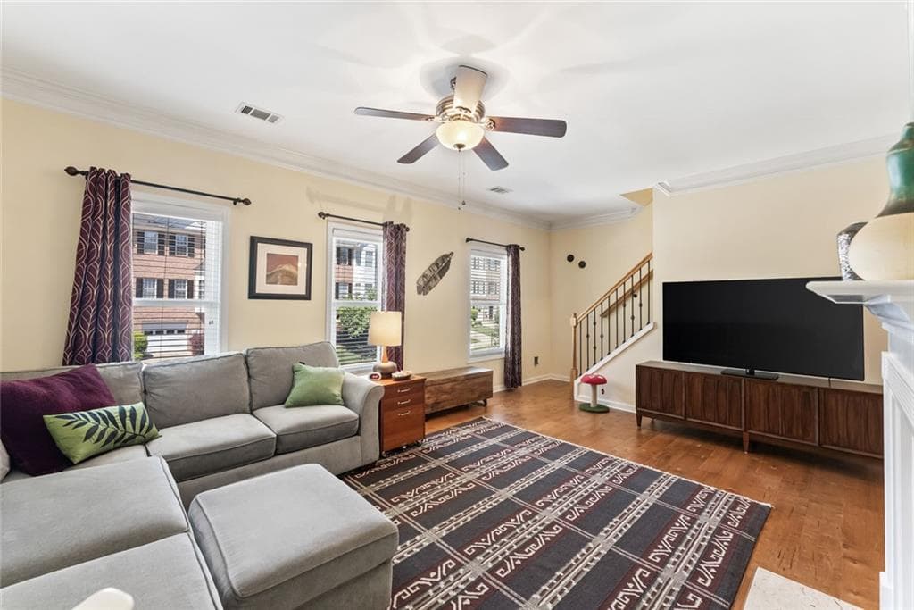 3 bedroom, 4 bathroom, 1,937 sq ft townhouse for sale at 2105 Millgate Lane, Buford, GA 30519 — photo 3