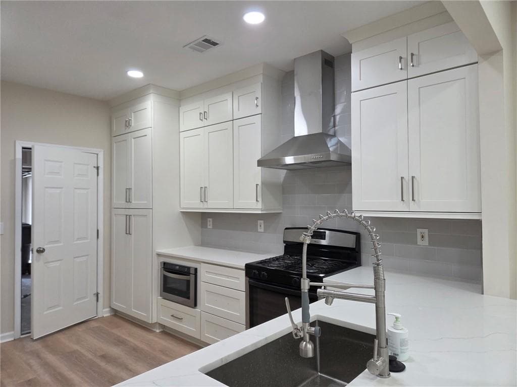 3 bedroom, 3 bathroom, 1,716 sq ft townhouse for rent at 2424 ELKHORN, Duluth, GA 30096 for $2,400 a month — photo 1 of 34