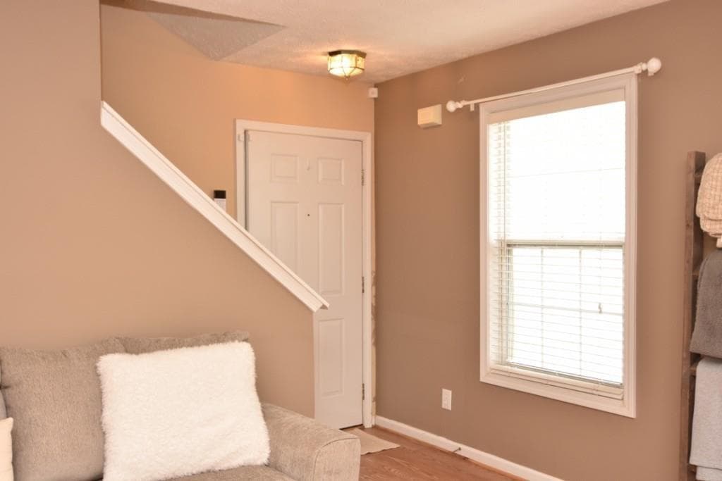 3 bedroom, 3 bathroom, 1,328 sq ft single family residence for rent at 13361 Harpley Court, Alpharetta, GA 30004 for $2,300 a month — photo 9