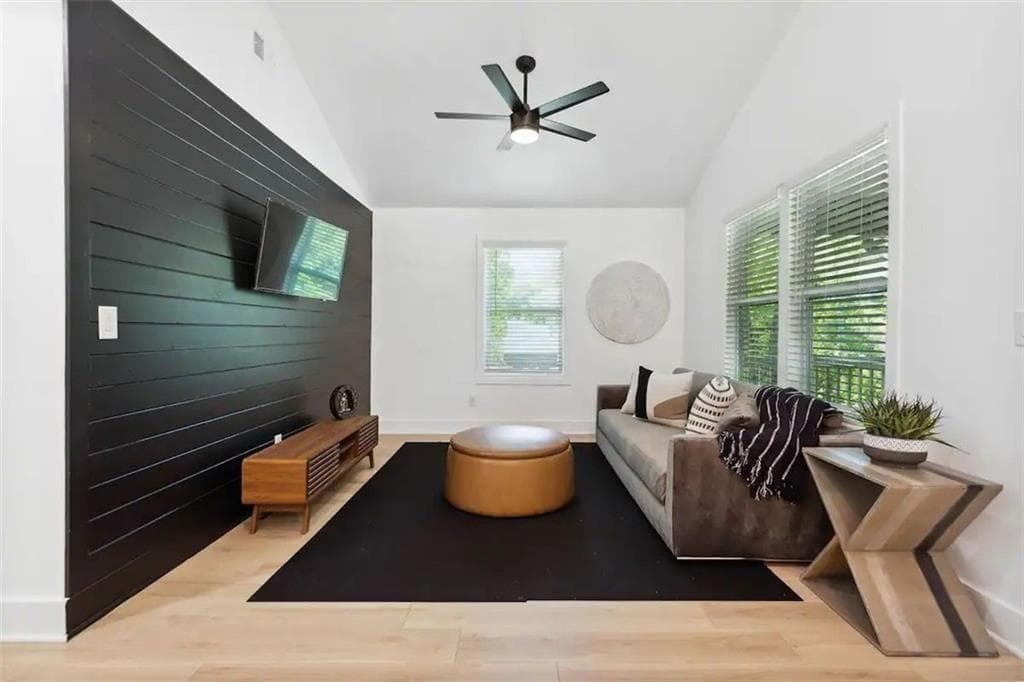 3 bedroom, 2 bathroom, 1,648 sq ft single family residence for rent at 725 Alta Place, Atlanta, GA 30318 for $2,700 a month — photo 3