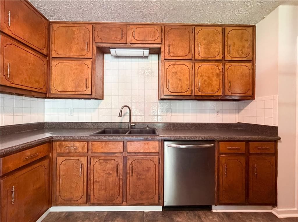 3 bedroom, 2 bathroom, 2,116 sq ft single family residence for sale at 104 Belair Lane, Stockbridge, GA 30281 — photo 8