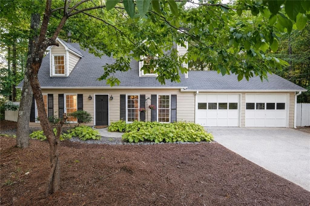 4905 Raven Way, Marietta, GA 30066 — most recent listing photo